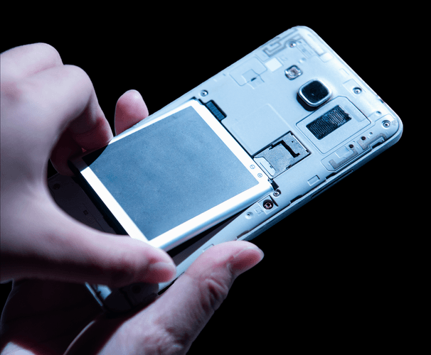 Kuva blogipostaukselle Podcast: Puhelimien valmistus on riippuvainen Kiinasta ja se on riski